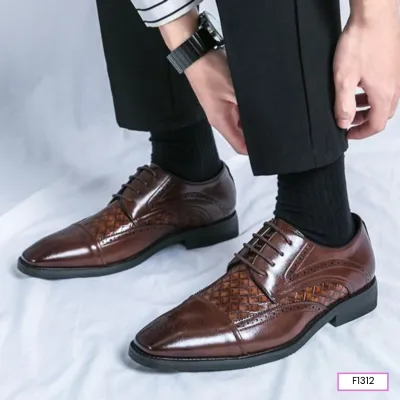 Sleek Stride Formal Shoes